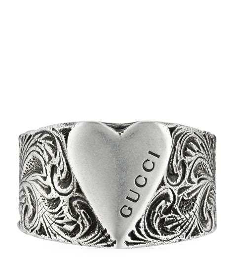 gucci silver heart toggle ring